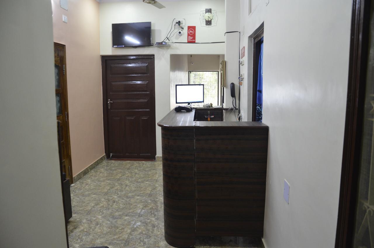 Oyo 7622 Varanasi Stays Eksteriør bilde